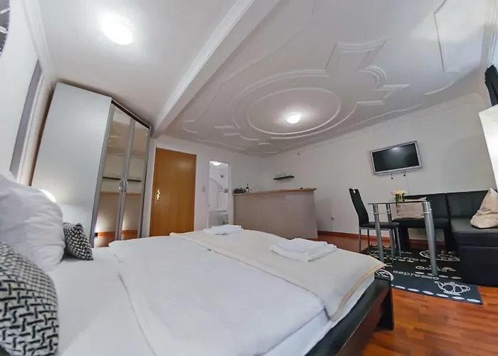 Wielsch ゲストハウス 4*