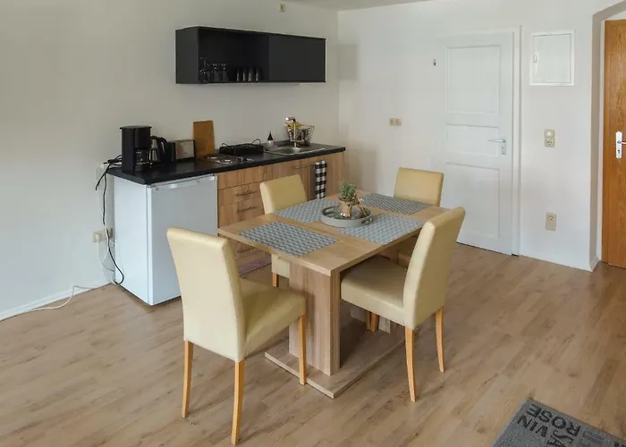 ゲストハウス Wielsch 4*